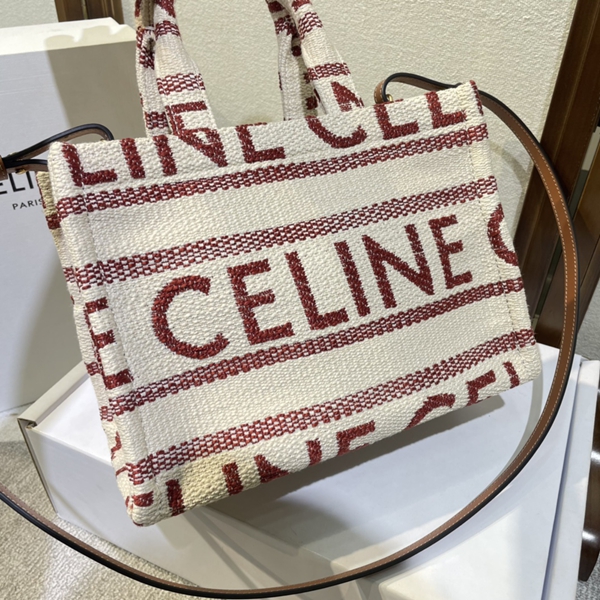 スーパーコピーブランドバッグ側面デザイン